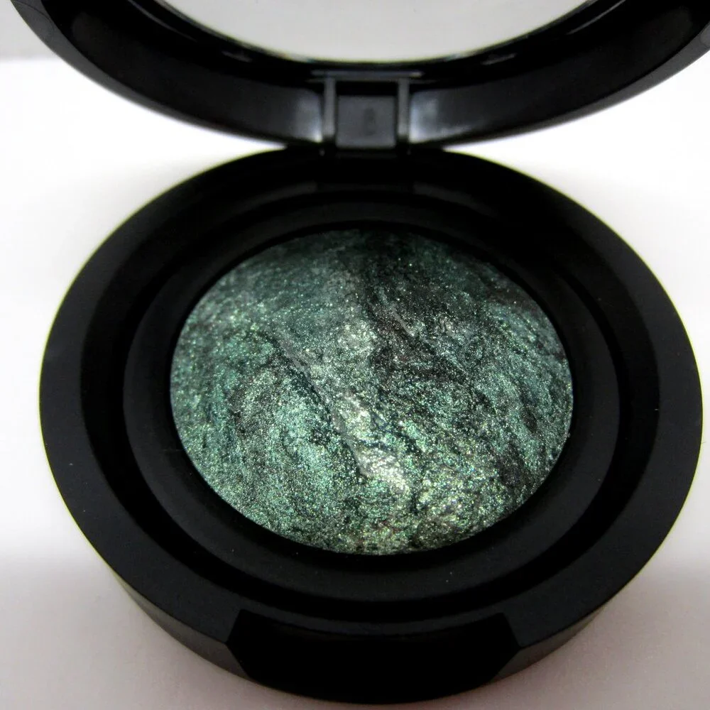 Laura Geller - ENCHANTED FOREST - EYE RIMZ Wet/Dry Eye Accents 0.042oz -unboxed